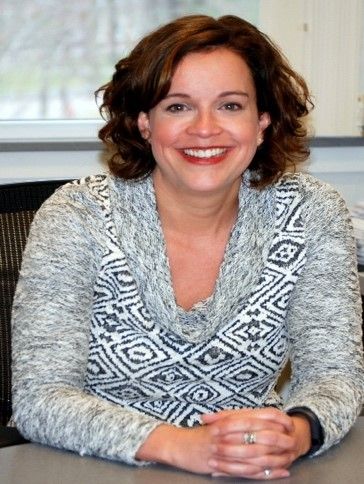 Lauren Beitelspacher Lauren Beitelspacher